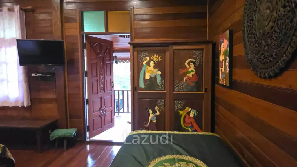 CHA AM: THAI STYLE RESORT, 1 big and 21 small houses, 30 Bed