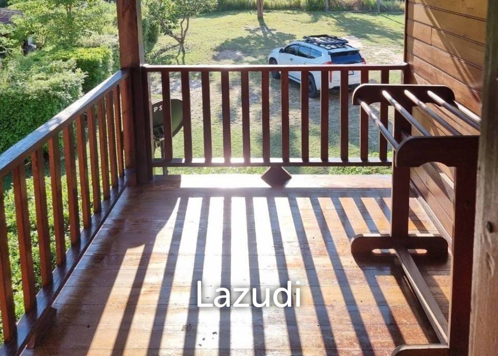 CHA AM: THAI STYLE RESORT, 1 big and 21 small houses, 30 Bed