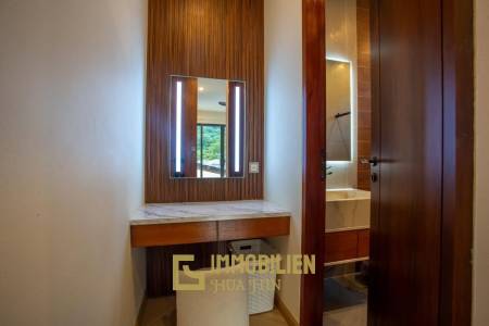 Роскошная вилла недалеко от города