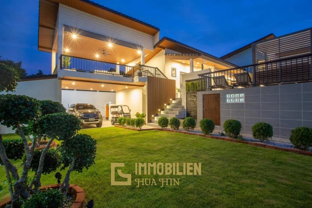 Роскошная вилла недалеко от города