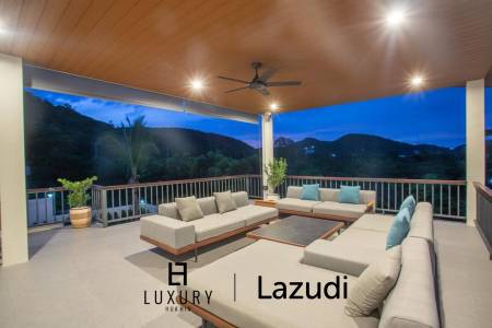 Luxury Villa Close to Everything!