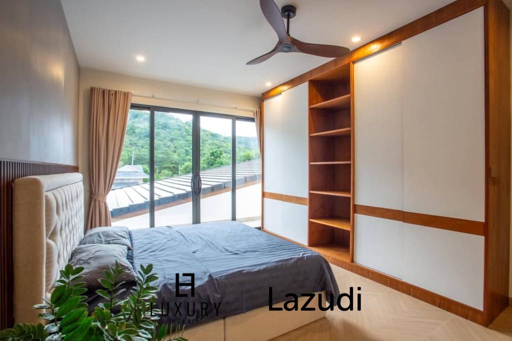 Luxury Villa Close to Everything!