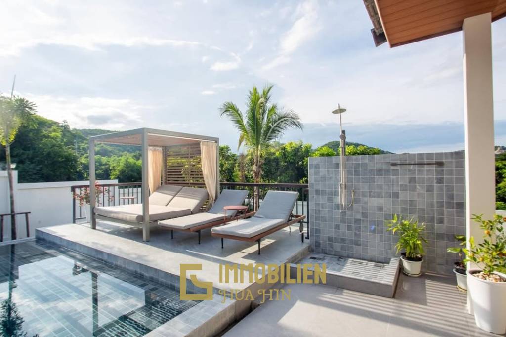 Роскошная вилла недалеко от города