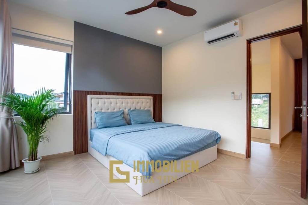 Роскошная вилла недалеко от города