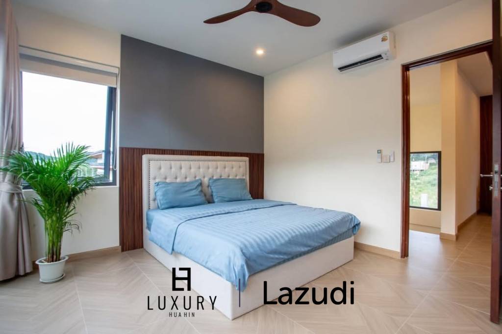 Luxury Villa Close to Everything!