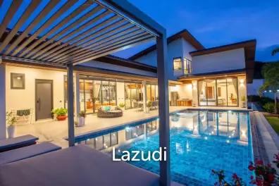 Luxury Villa Close to Everything!