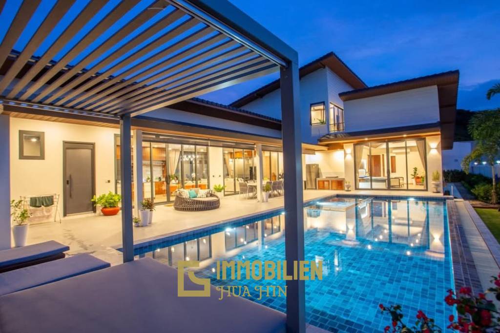 Роскошная вилла недалеко от города