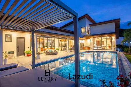 Luxury Villa Close to Everything!
