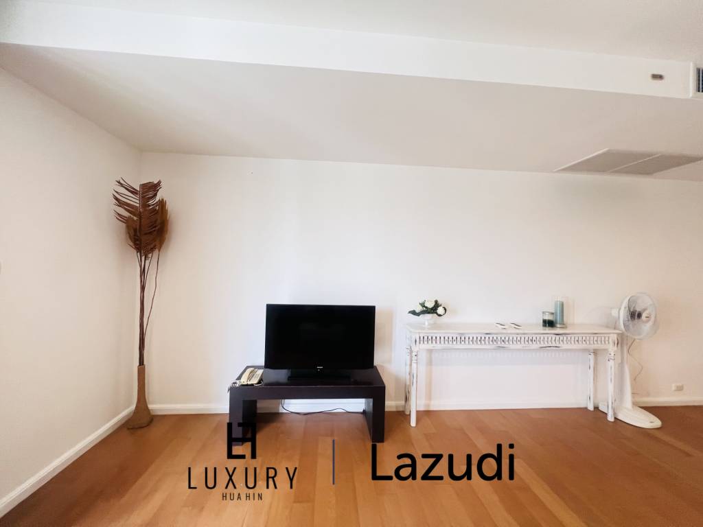 Geräumige 2-Schlafzimmer-Wohnung im Malibu Khao Tao