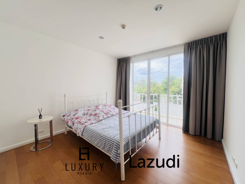 Geräumige 2-Schlafzimmer-Wohnung im Malibu Khao Tao