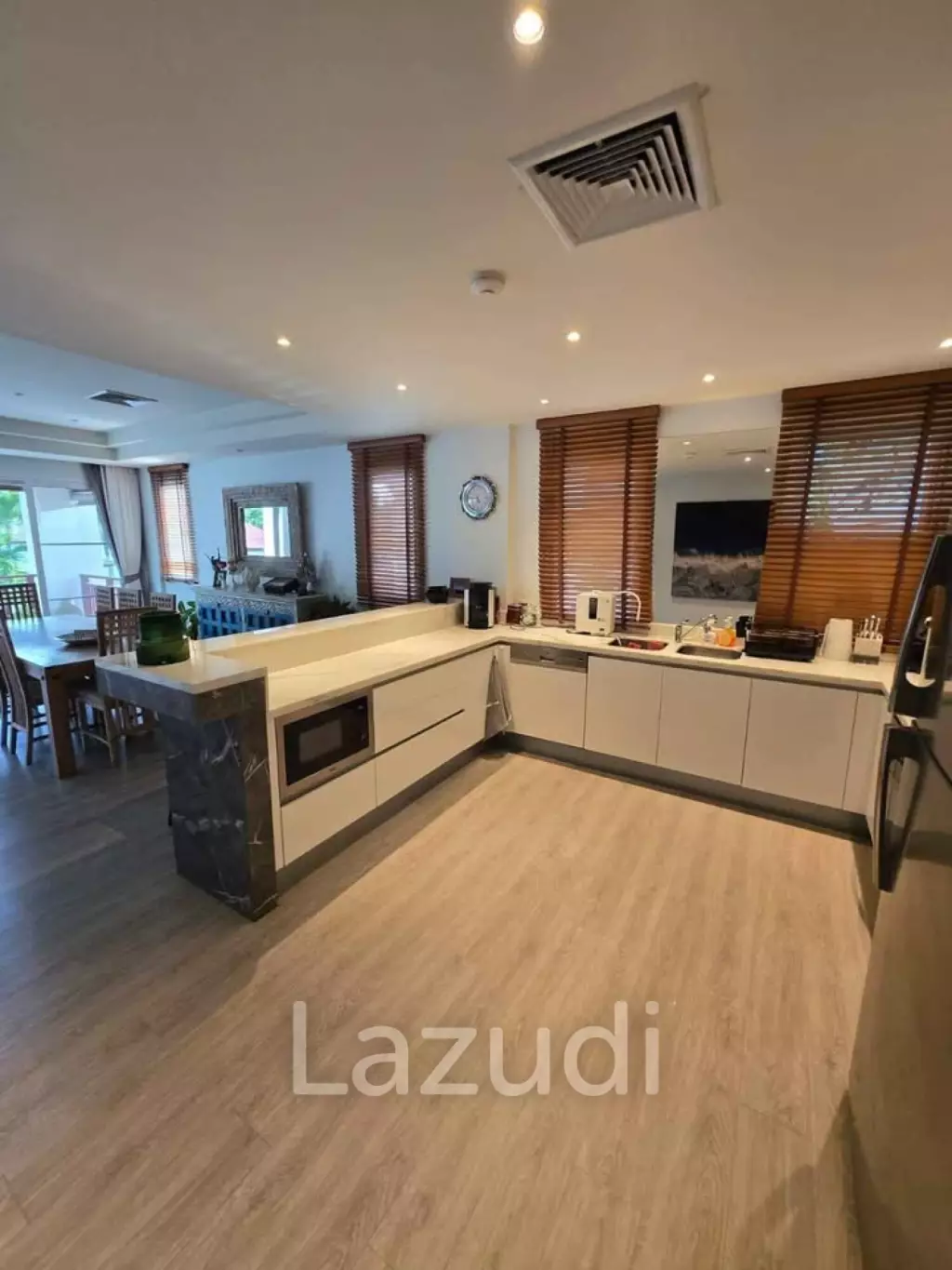 Spacious 3-Bedroom Condo Close to HeadStart International School