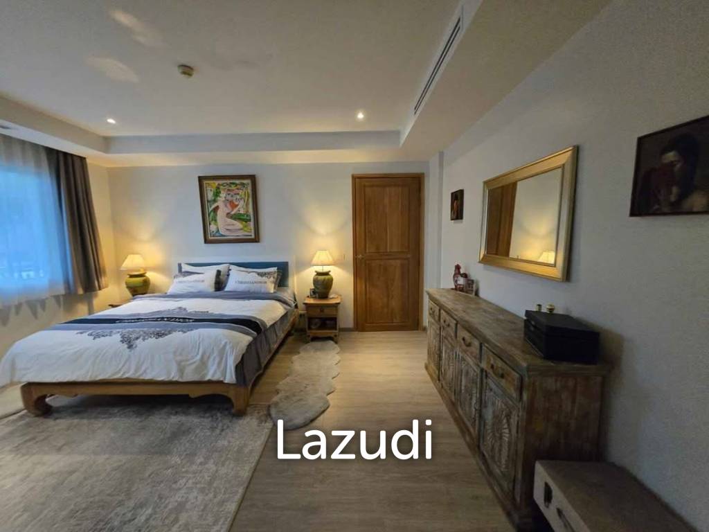 Spacious 3-Bedroom Condo Close to HeadStart International School