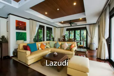 Very Spacious 3-Storey Pool Villa at Katamanda with Additional Land