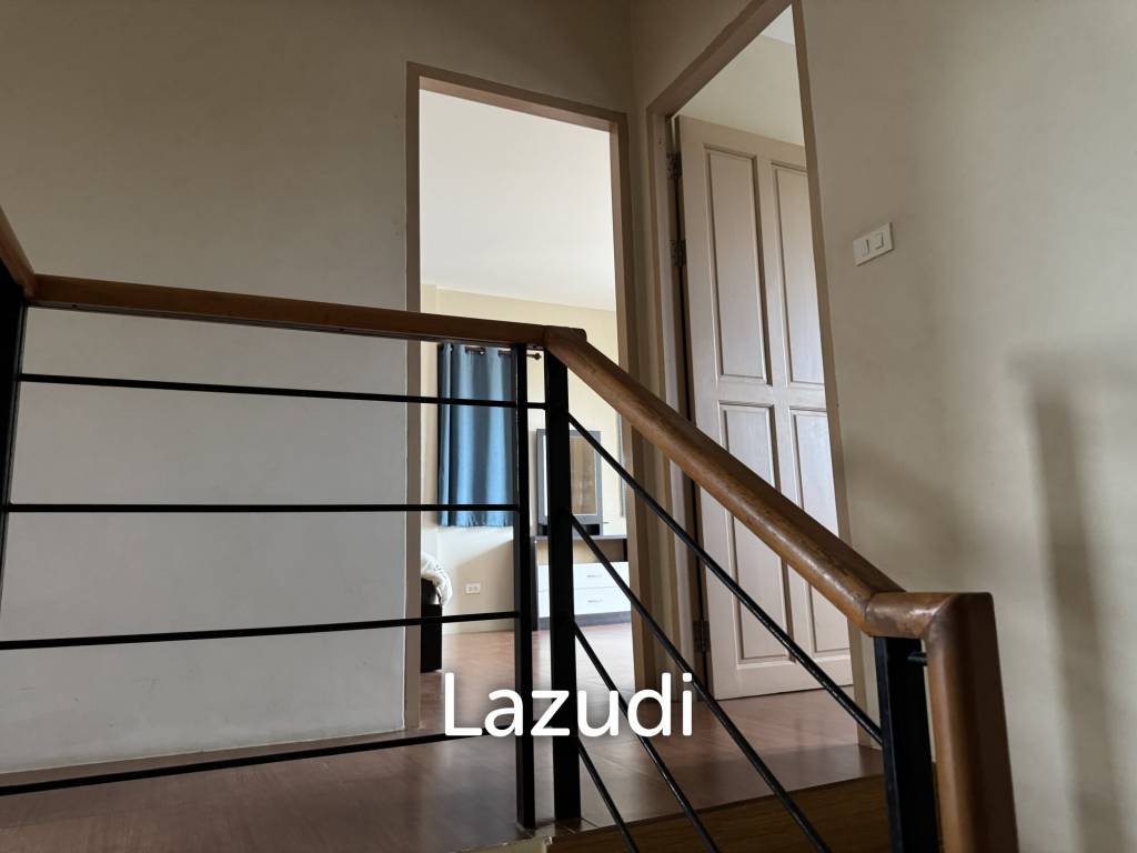 SOI 102: 3 Bedroom house, common pool, cover parking
