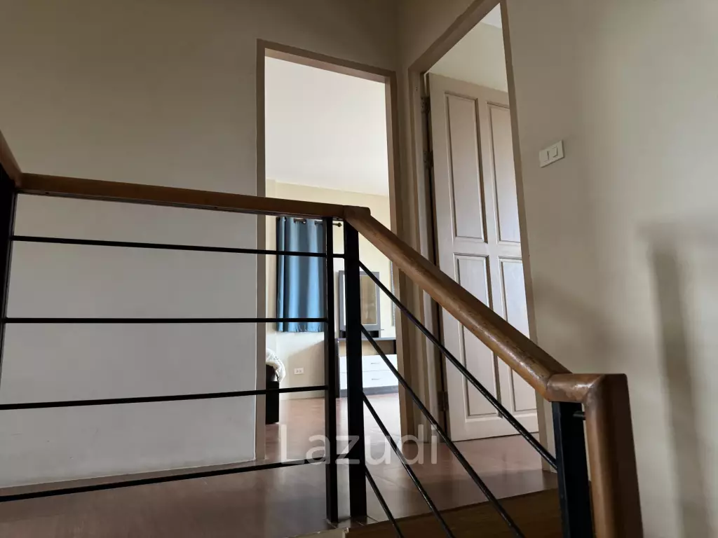 SOI 102: 3 Bedroom house, common pool, cover parking