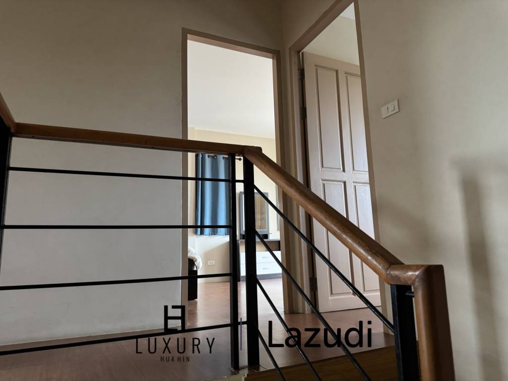 SOI 102: 3 Bedroom house, common pool, cover parking