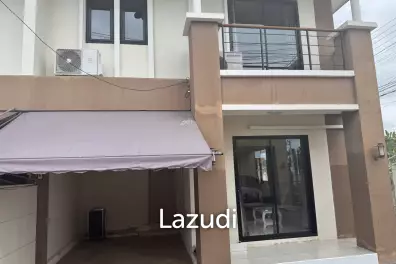 SOI 102: 3 Bedroom house, common pool, cover parking
