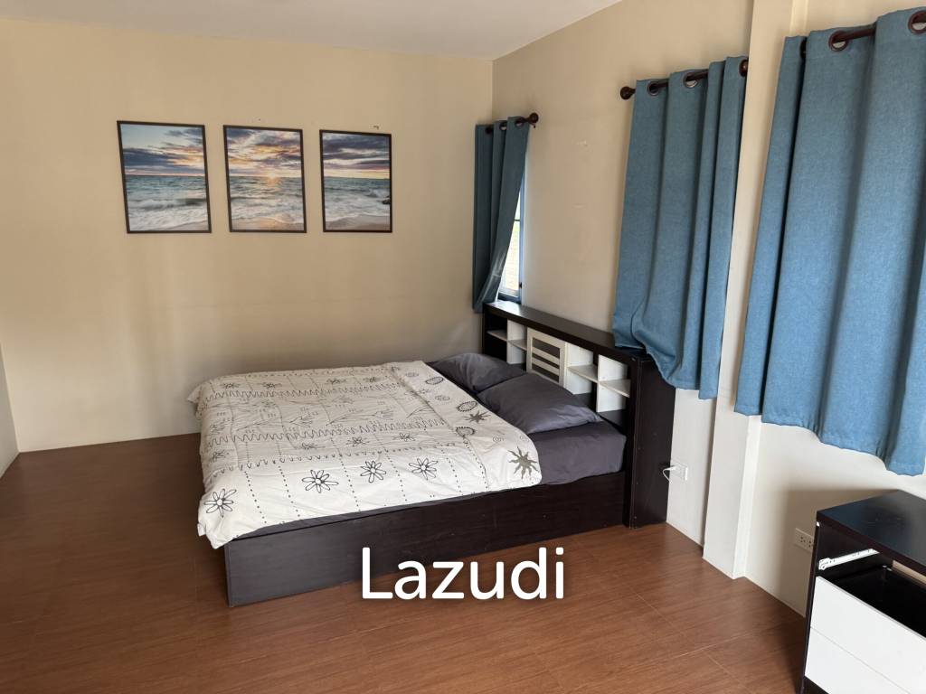 SOI 102: 3 Bedroom house, common pool, cover parking