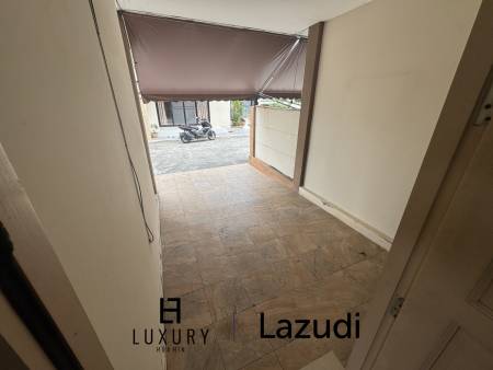 SOI 102: 3 Bedroom house, common pool, cover parking