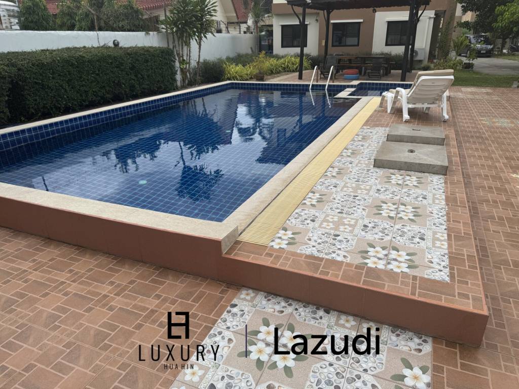 SOI 102: 3 Bedroom house, common pool, cover parking