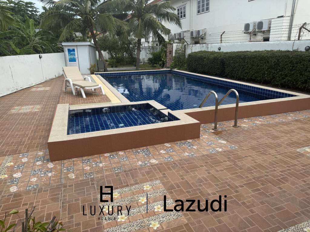 SOI 102: 3 Bedroom house, common pool, cover parking