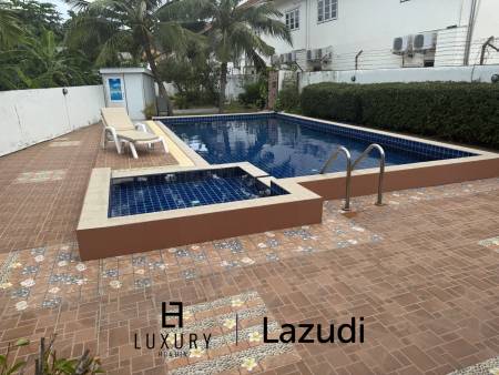 SOI 102: 3 Bedroom house, common pool, cover parking