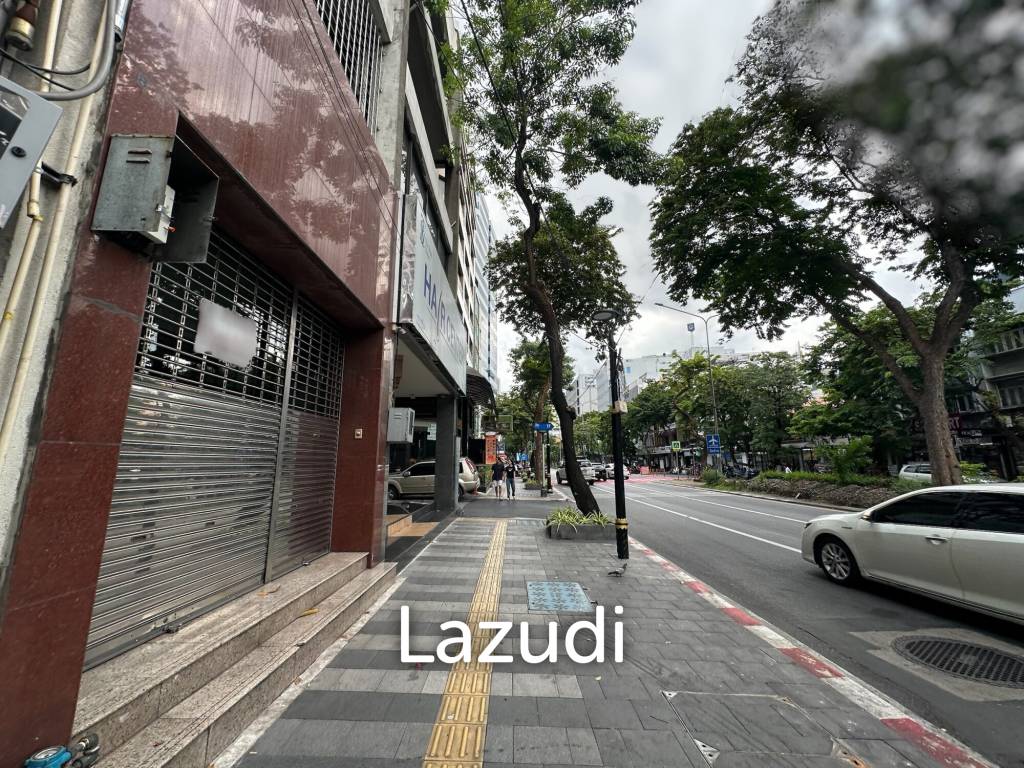 Prime Commercial Retail Space Si Lom Bangkok