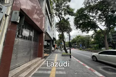 Prime Commercial Retail Space Si Lom Bangkok