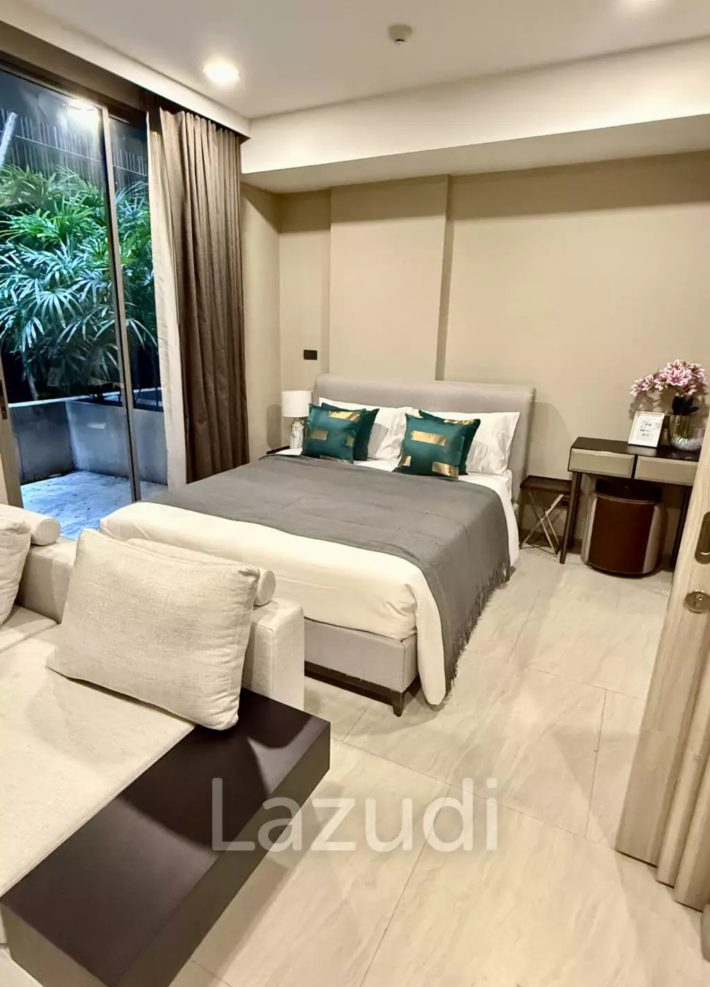 1 Bed 1 Bath 37 SQ.M FYNN Sukhumvit 31