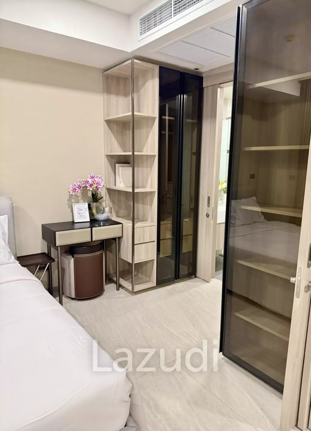 1 Bed 1 Bath 37 SQ.M FYNN Sukhumvit 31