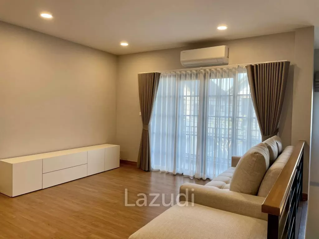 4 Bedroom 5 Bathroom Centro Bangna