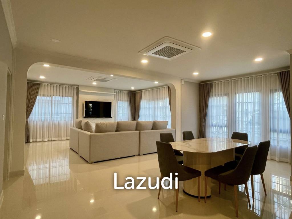 4 Bedroom 5 Bathroom Centro Bangna