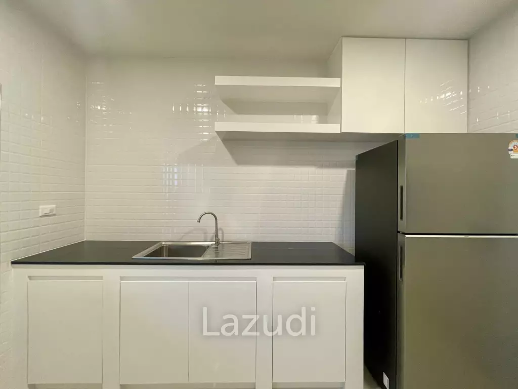 4 Bedroom 5 Bathroom Centro Bangna