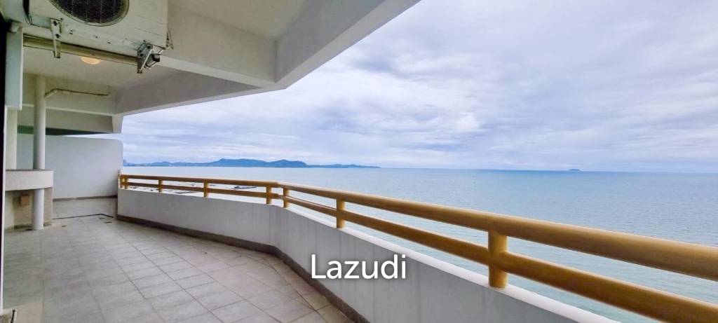 3 Bed 3 Bath 188 SQ.M. Sunshine Beach Condotel