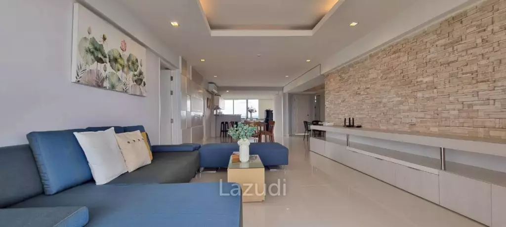 3 Bed 3 Bath 188 SQ.M. Sunshine Beach Condotel
