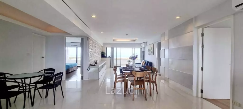 3 Bed 3 Bath 188 SQ.M. Sunshine Beach Condotel