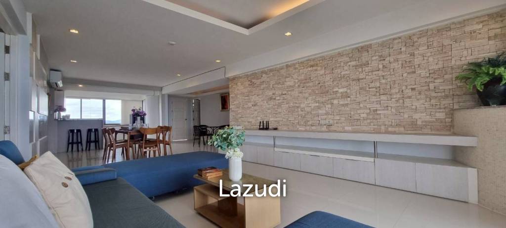 3 Bed 3 Bath 188 SQ.M. Sunshine Beach Condotel
