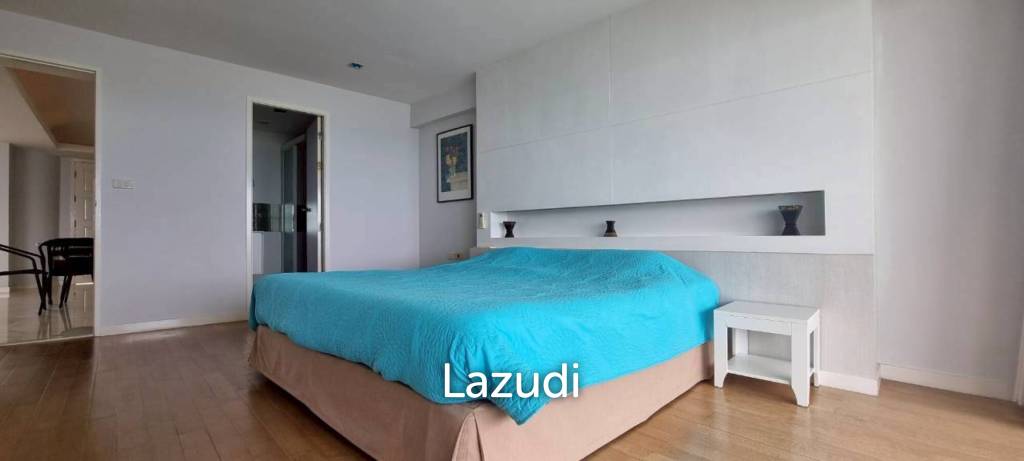 3 Bed 3 Bath 188 SQ.M. Sunshine Beach Condotel