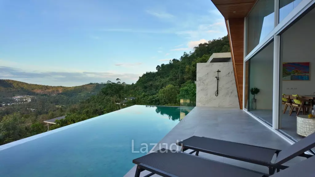 Brand New 4-Bedroom Sea View Villa in Mae Nam