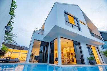 The Stylish Two- Storey Villa in Bangtao for Sale