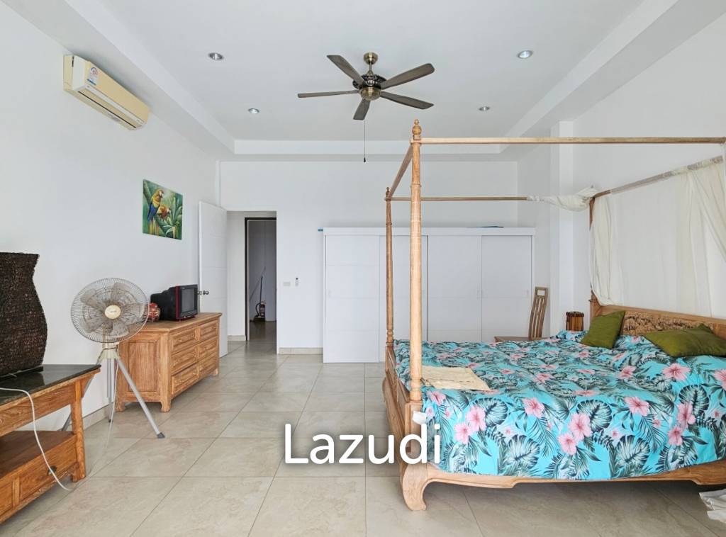 Yamu Phuket Luxury Villa for Sale – 6 Bedrooms, Panoramic Sea Views, Private Pool