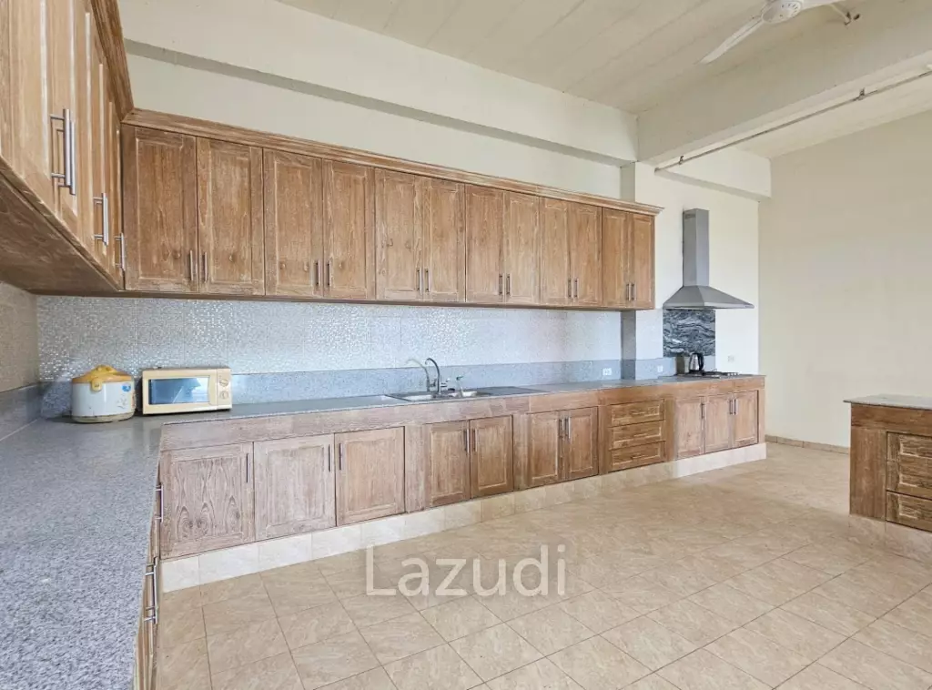 Yamu Phuket Luxury Villa for Sale – 6 Bedrooms, Panoramic Sea Views, Private Pool