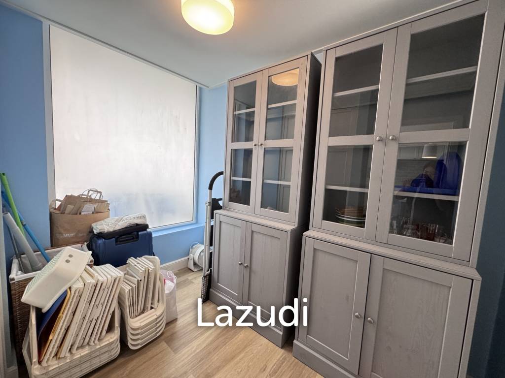 3 Bed 3 Bath  215 SQ.M at Langsuan Ville