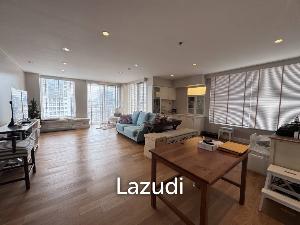 3 Bed 3 Bath  215 SQ.M at Langsuan Ville