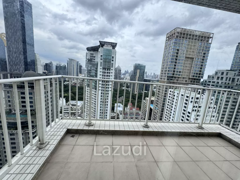 3 Bed 3 Bath  215 SQ.M at Langsuan Ville