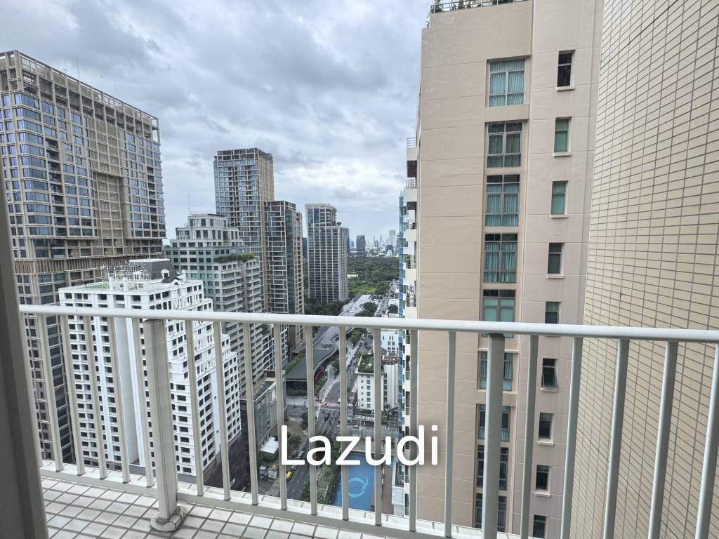 3 Bed 3 Bath  215 SQ.M at Langsuan Ville