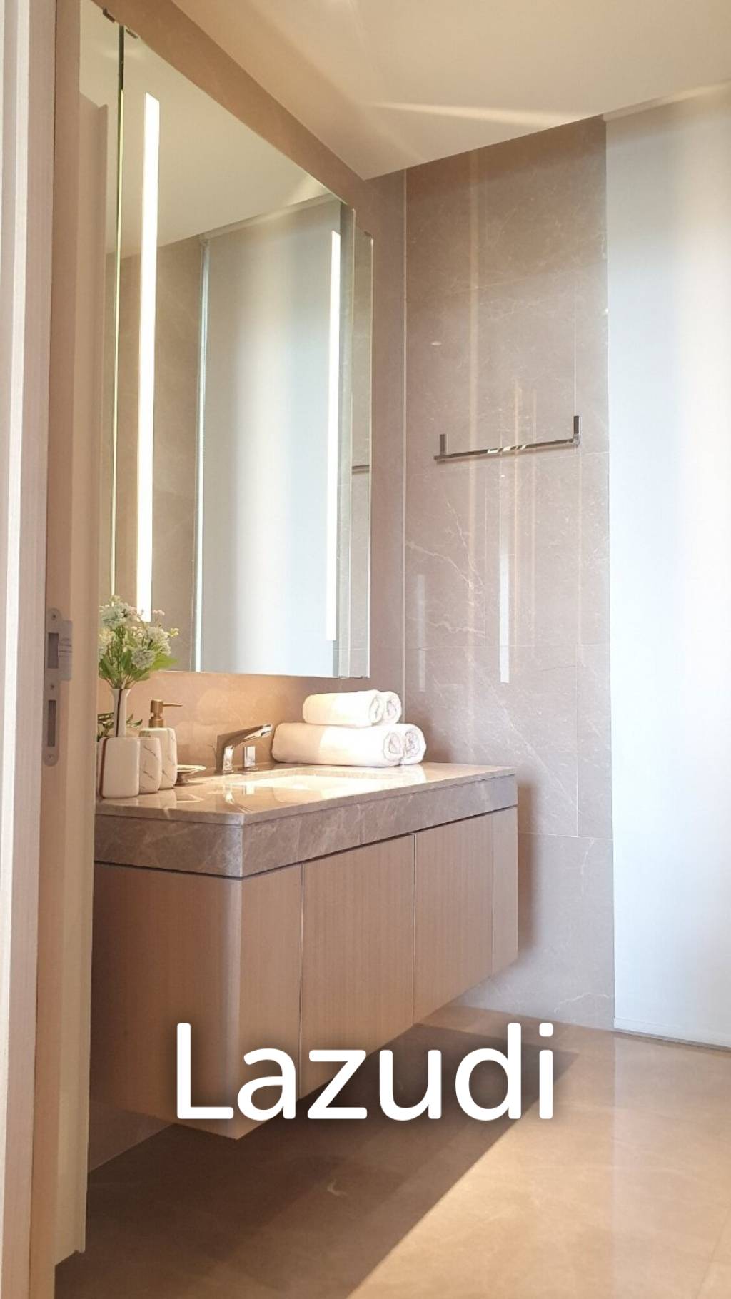 2 Bed 2 Bath 102 SQ.M Magnolias Waterfront Residences