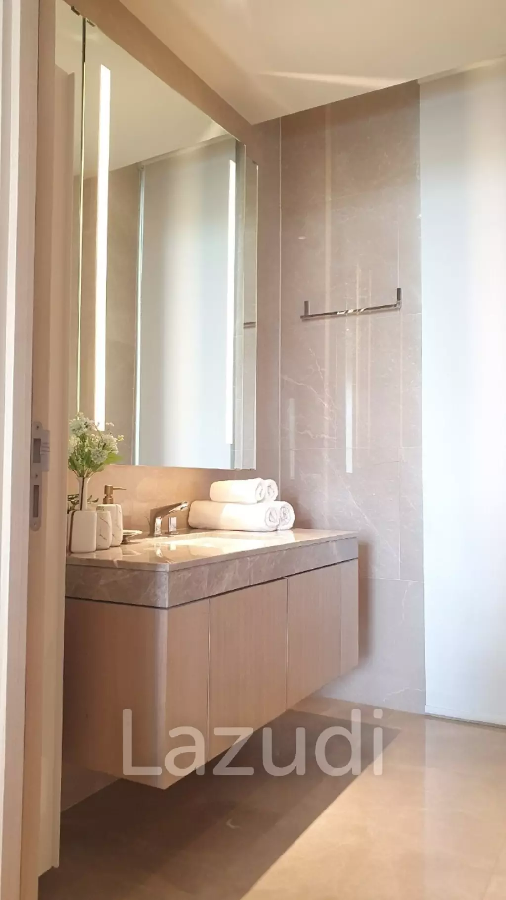 2 Bed 2 Bath 102 SQ.M Magnolias Waterfront Residences