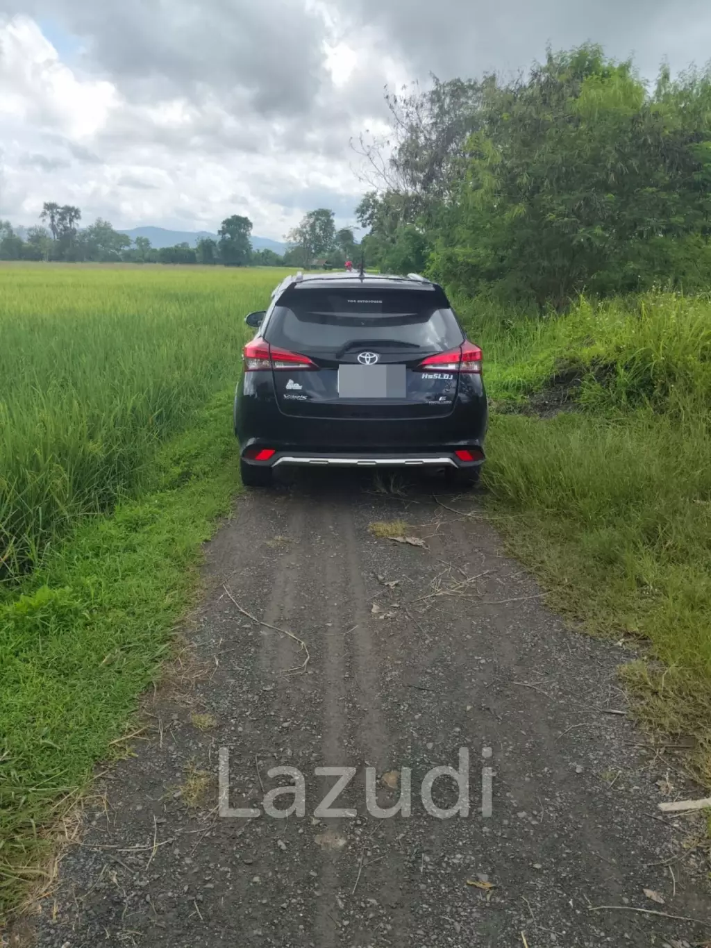 1 Rai 3 Ngan Land For Sale, Mountain views in San Kamphaeng.