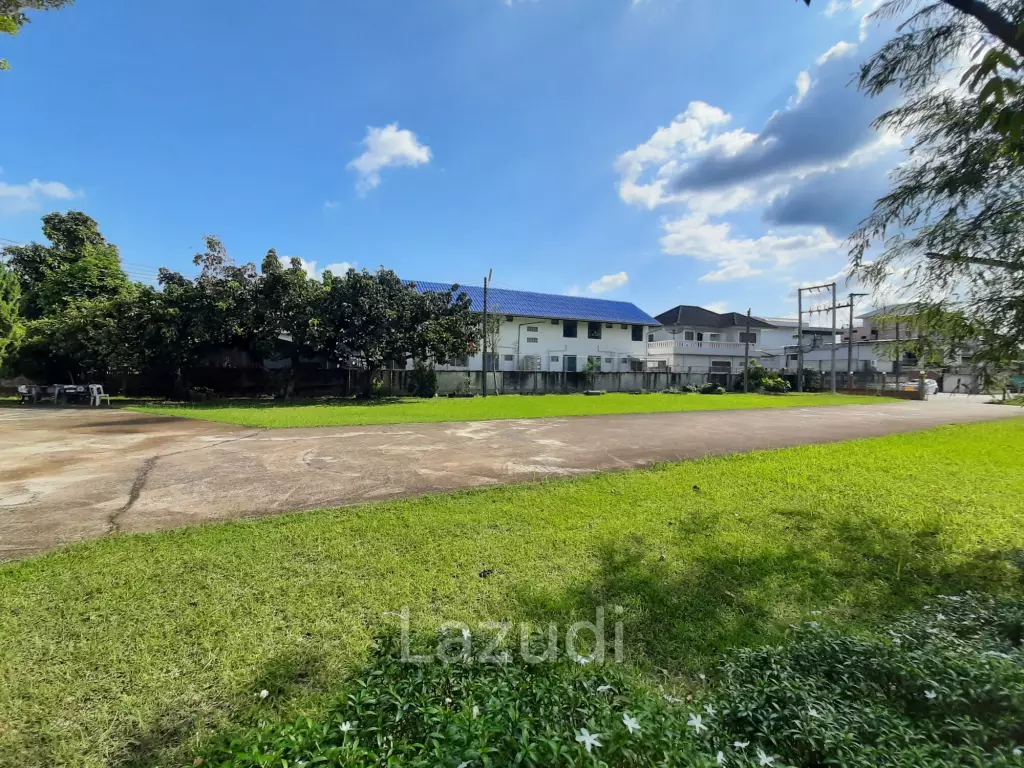 ขายโรงแรมจำนวน 20 ห้องพร้อมบ้าน 1 หลังในตัวเมืองเชียงราย